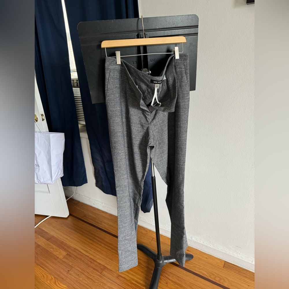 Nine West. Size 16 trouser pants, wide leg.